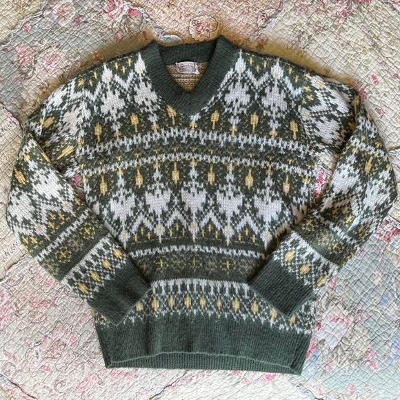 Vintage 1960’s Sears Roebuck union made in USA v neck sweater - Picture 2 of 7